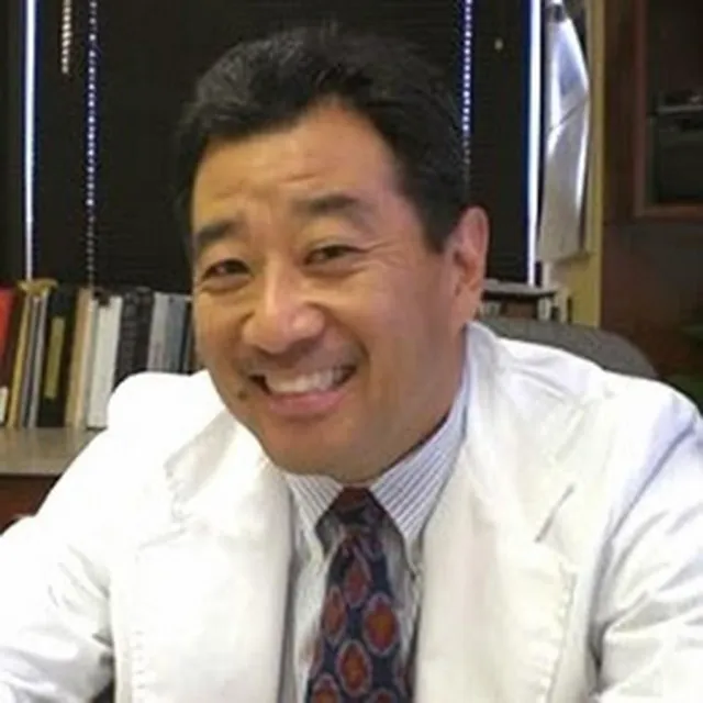 Dr. Gil Kajiki